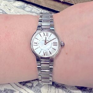 Raymond Weil euc mother of pearl face silver link working water resistant watch